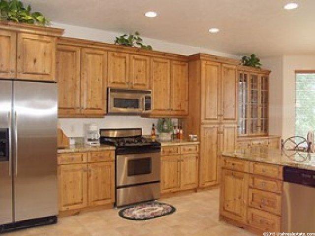 1678 Crescent View Cir, Sandy, UT 84092 — photo 5