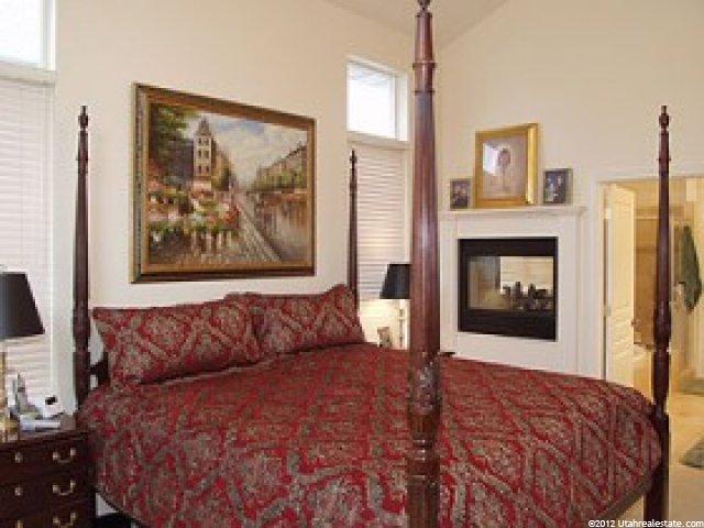 1678 Crescent View Cir, Sandy, UT 84092 — photo 6