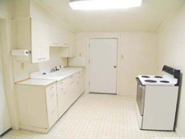 466 Doxey St, Ogden, UT 84403 — photo 3