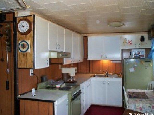 290 E Pioneer Ave, Sandy, UT 84070 — photo 3