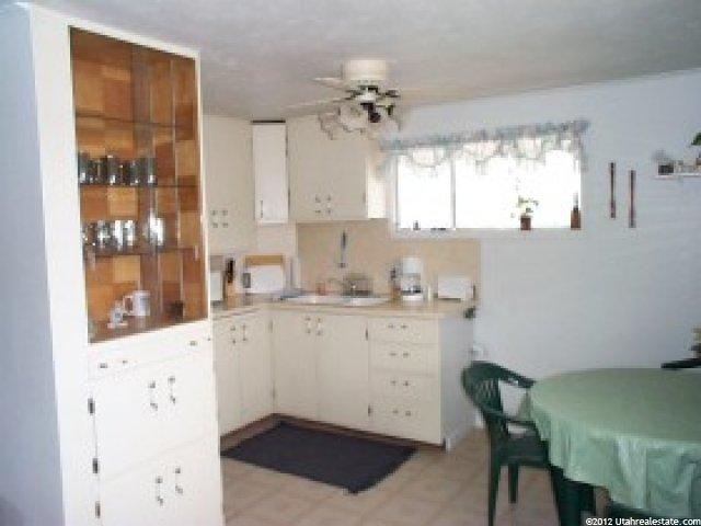 290 E Pioneer Ave, Sandy, UT 84070 — photo 5
