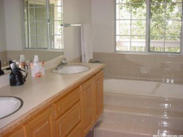 1893 Summer Meadow Dr, Sandy, UT 84093 — photo 8