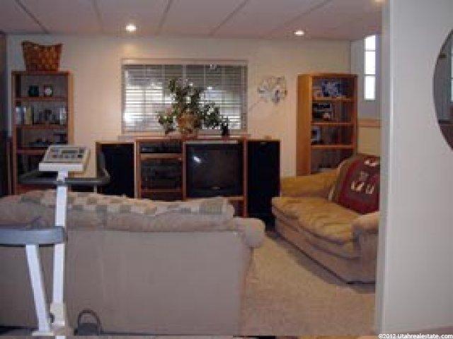 1201 Alta Hts, Sandy, UT 84094 — photo 5