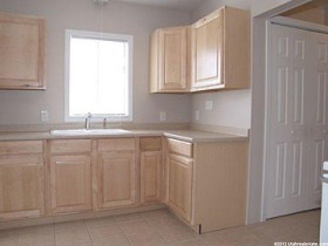 77 W Wasatch St, Midvale, UT 84047 — photo 3