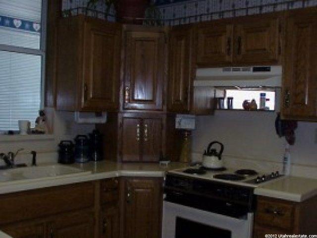 298 S State St, Mt Pleasant, UT 84647 — photo 4