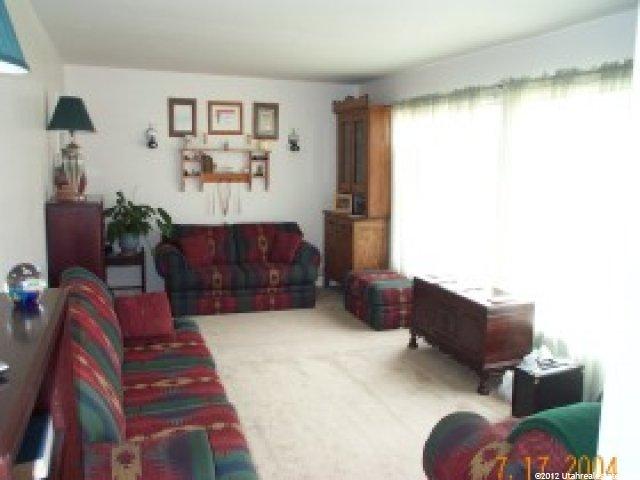 278 E 4575 S, Washington Terrace, UT 84405 — photo 2