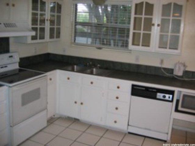 8728 S 620 E, Sandy, UT 84070 — photo 3