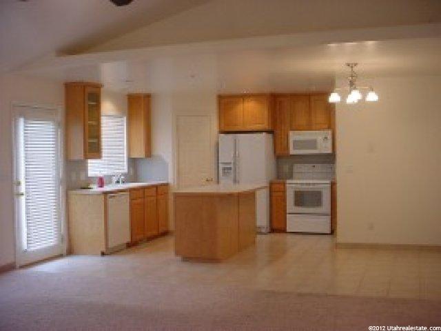 1412 N 1150 W, Clinton, UT 84015 — photo 3