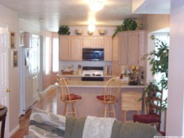 7566 Woods Ln, Midvale, UT 84047 — photo 3