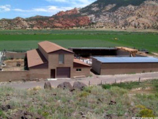 624 E 2500 S, Bicknell, UT 84715 — photo 2