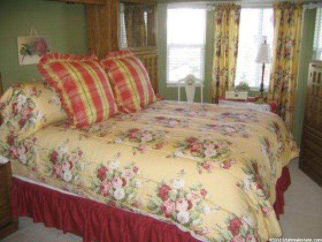 49 E 1720 N, Layton, UT 84041 — photo 6