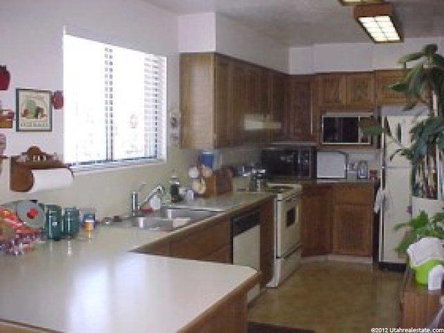 2296 S 900 W, Perry, UT 84302 — photo 3