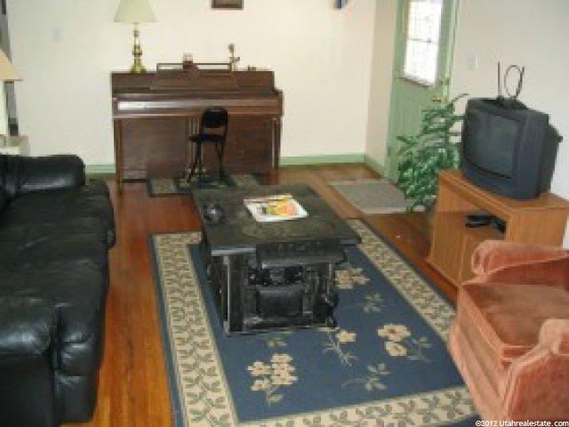 1003 Southwell St, Ogden, UT 84404 — photo 3