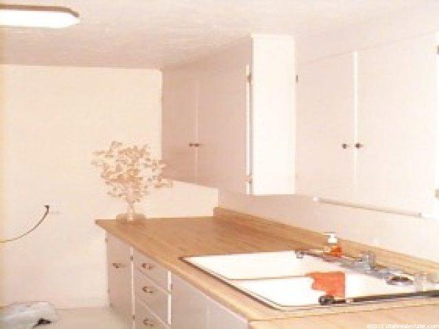 2117 Jackson Ave, Ogden, UT 84401 — photo 6
