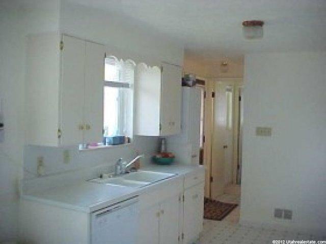 171 W 1400 N, Bountiful, UT 84010 — photo 3