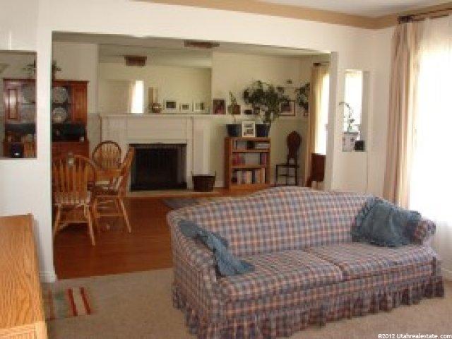 221 E 400 N, Bountiful, UT 84010 — photo 2