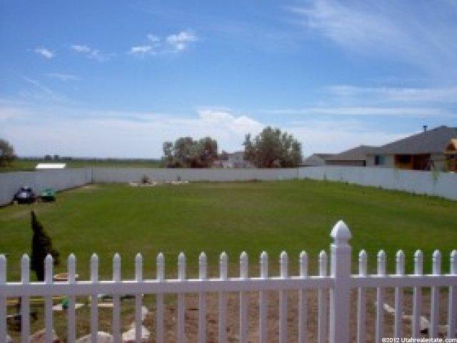 2653 W 1800 N, Farr West, UT 84404 — photo 2
