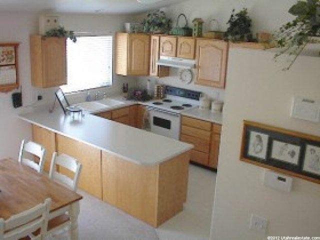 1474 N 2575 W, Layton, UT 84041 — photo 3