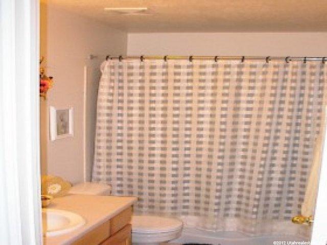 1474 N 2575 W, Layton, UT 84041 — photo 8