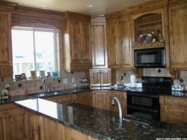 7530 E 200 N, Huntsville, UT 84317 — photo 2