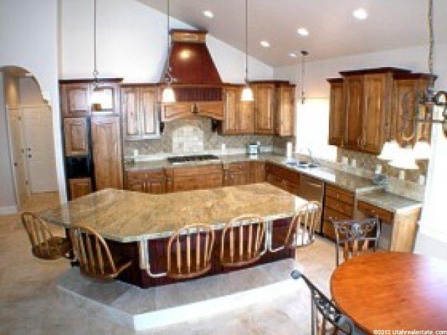 1861 E Sage Hollow Dr, Draper, UT 84020 — photo 3