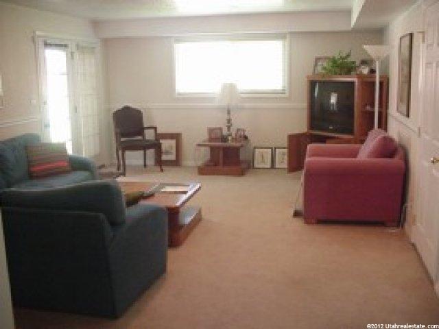 4792 S Panorama Dr E, South Ogden, UT 84403 — photo 7