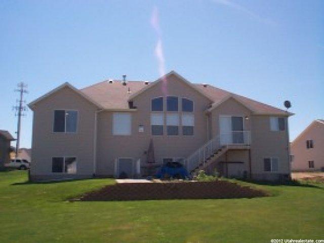 4029 S Lily Dr, Roy, UT 84067 — photo 6