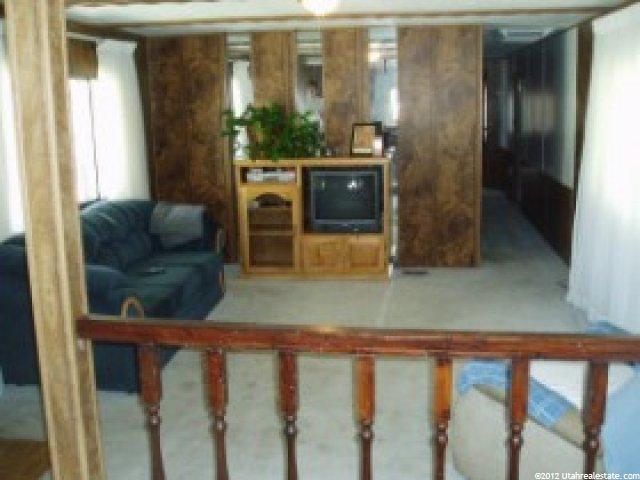 57 Sunset Dr, Layton, UT 84041 — photo 2