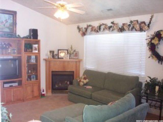 828 N 975 E, Ogden, UT 84404 — photo 3