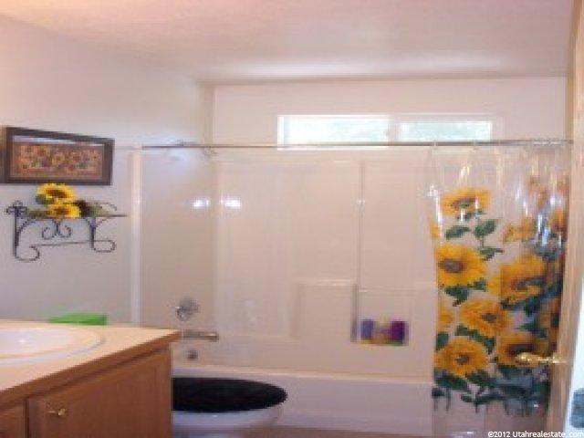 828 N 975 E, Ogden, UT 84404 — photo 6