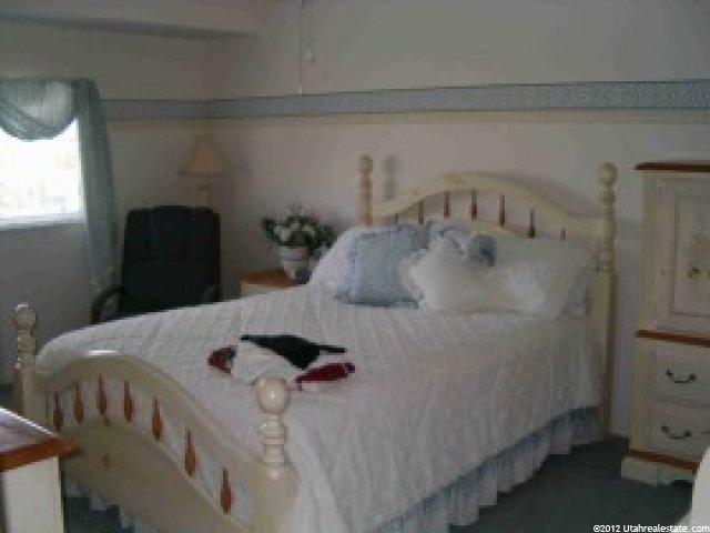 819 W 2450 N, Layton, UT 84041 — photo 5