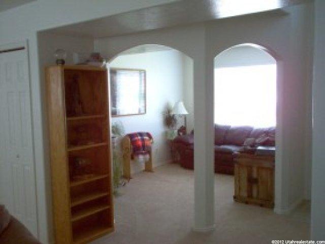1219 N 2220 W, Clinton, UT 84015 — photo 5