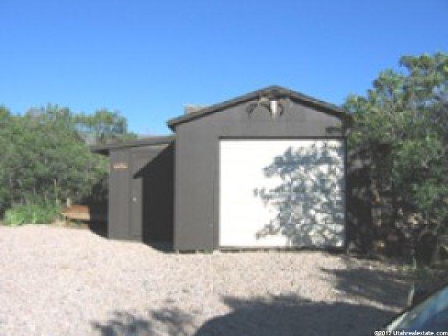 909 Spurwood Dr, Timber Lakes, UT 84032 — photo 2