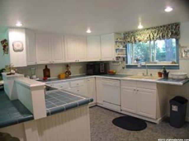 722 W Pleasant View Dr, Pleasant View, UT 84414 — photo 2