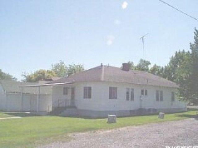 207 S 200 W, Delta, UT 84624 — photo 2