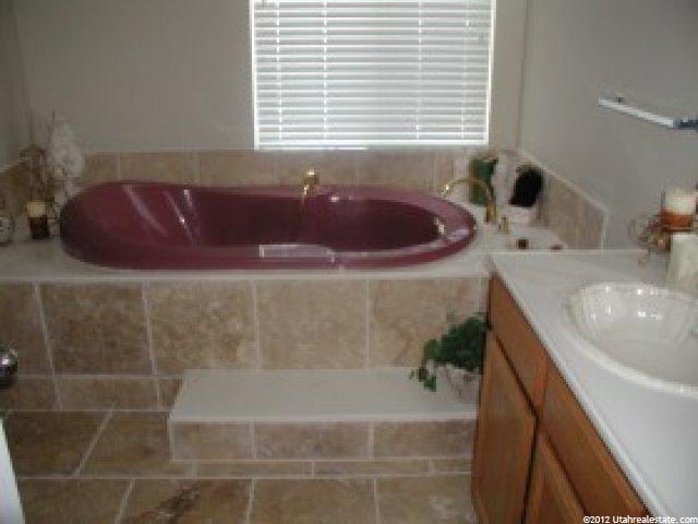 283 E Steep Moutain Dr S, Draper, UT 84020 — photo 2
