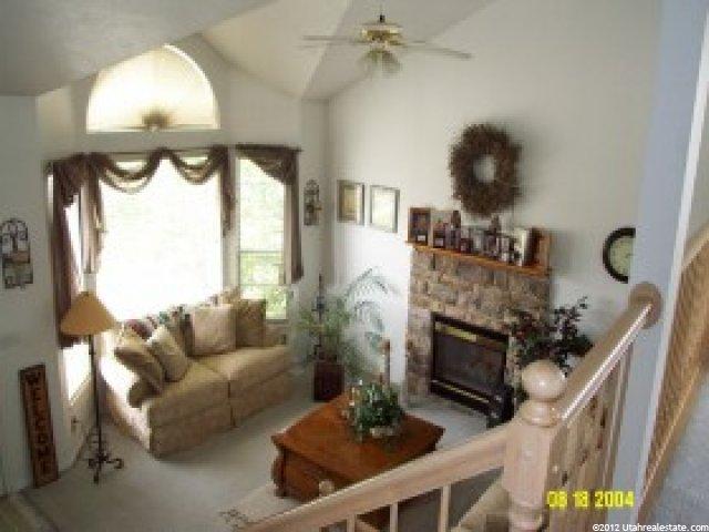 9807 S Flint Dr, Sandy, UT 84094 — photo 3