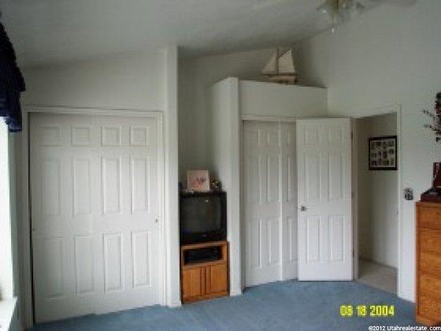 9807 S Flint Dr, Sandy, UT 84094 — photo 6