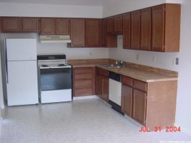 445 E 800 N #B, Ogden, UT 84401 — photo 2