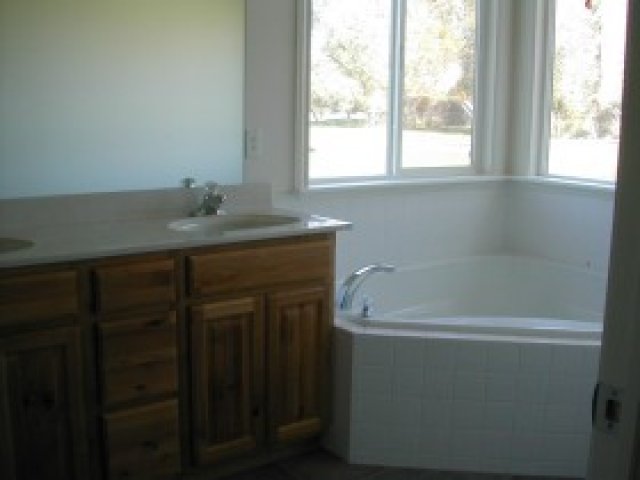 8765 S 420 E, Sandy, UT 84070 — photo 5