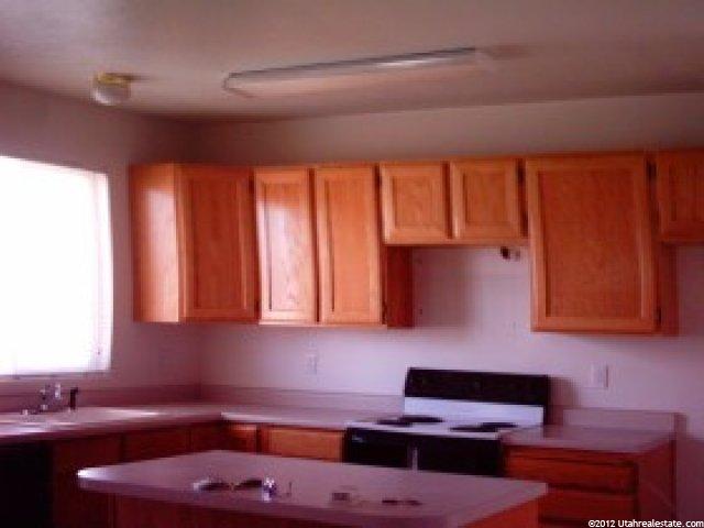 96 Booth St, Grantsville, UT 84029 — photo 4