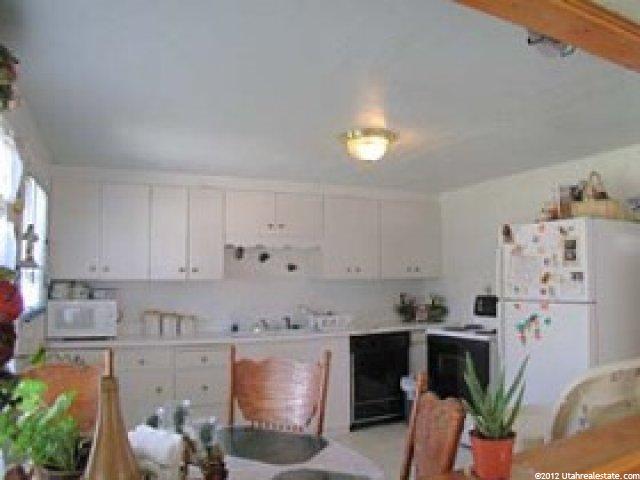 1366 Hudson St, Ogden, UT 84404 — photo 2