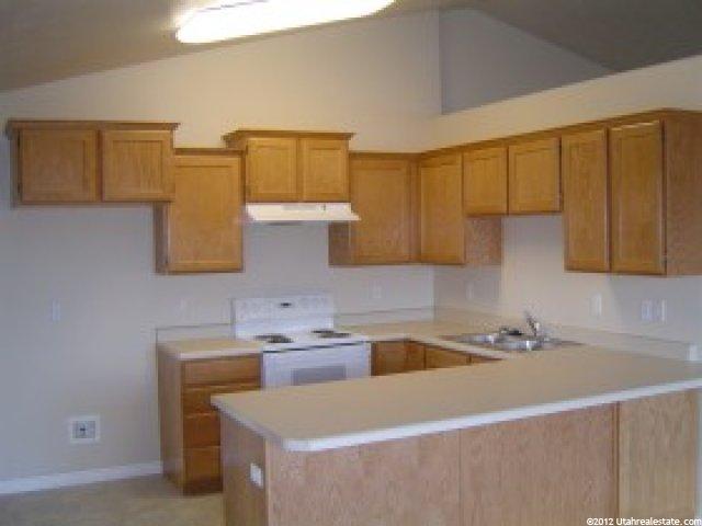 2538 W 2375 N, Clinton, UT 84015 — photo 2
