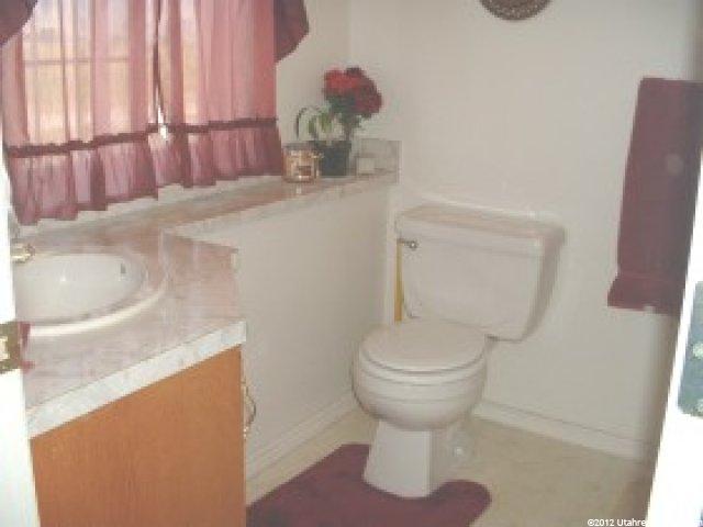 389 N Main St, Lewiston, UT 84320 — photo 5