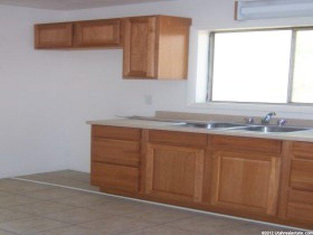 668 E 31st St S, Ogden, UT 84403 — photo 2