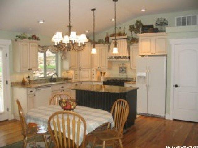 426 W 3950 N, Pleasant View, UT 84414 — photo 3