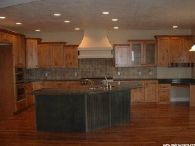 9760 Inspiration Cir, Sandy, UT 84092 — photo 2