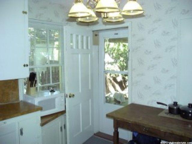 879 23rd St, Ogden, UT 84401 — photo 2
