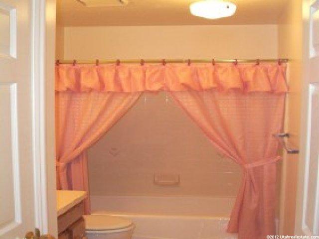 4253 S 2900 W, Roy, UT 84067 — photo 5