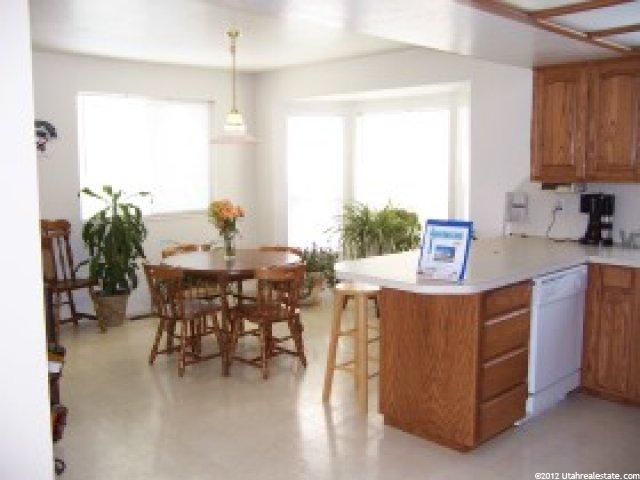 2839 W Lindi Way, Layton, UT 84041 — photo 2